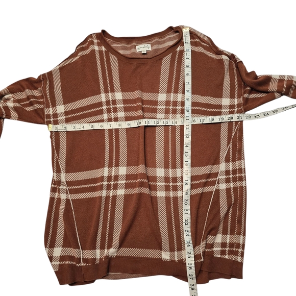 Wonderly Brown and White Crew Neck Plaid Sweater - Picture 5 of 5